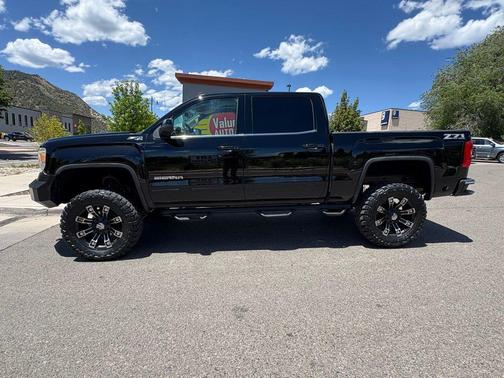 Onyx Black 2014 GMC Sierra 1500 SLE