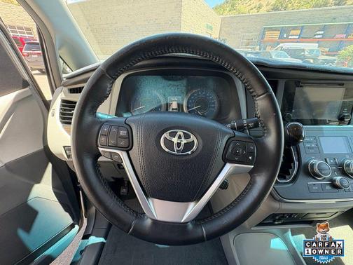 Silver Sky Metallic 2015 Toyota Sienna XLE