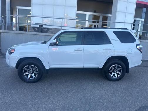 2024 Toyota 4Runner TRD Off Road