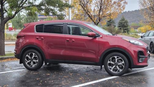 2022 Kia Sportage LX