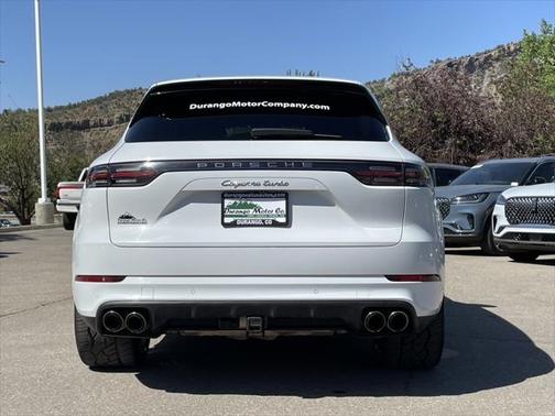 2021 Porsche Cayenne Turbo