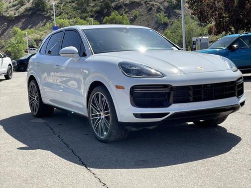 2021 Porsche Cayenne Turbo