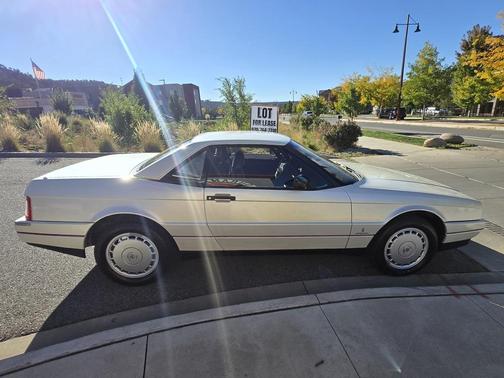 1991 Cadillac Allante 2dr Coupe