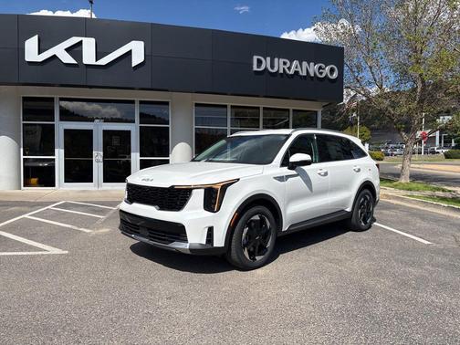 Snow White Pearl 2026 Kia Sorento Hybrid EX