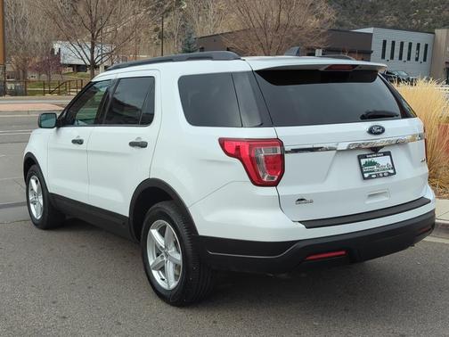 2019 Ford Explorer Base