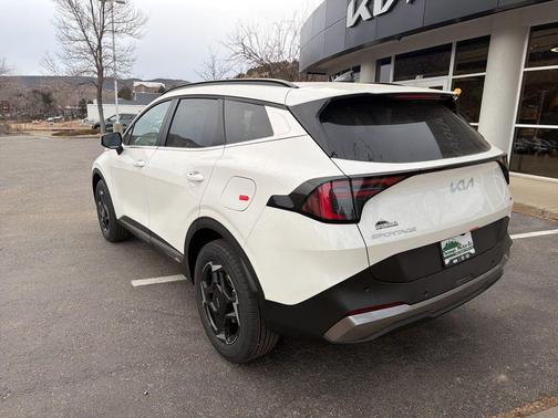 2026 Kia Sportage Hybrid EX