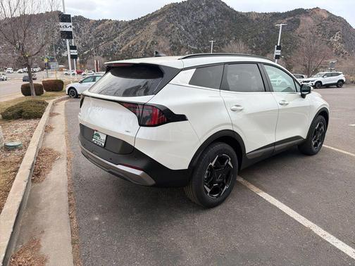 2026 Kia Sportage Hybrid EX