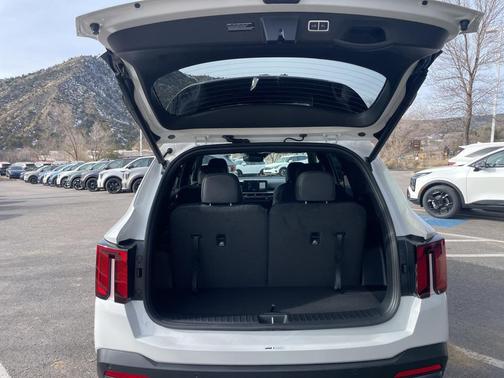 2026 Kia Sorento Plug-In Hybrid SX Prestige