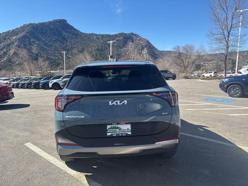 2026 Kia Sportage SX Turbo