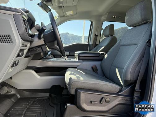 2024 Ford F-150 Lightning Flash