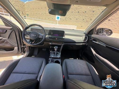 Gravity Gray 2025 Kia Seltos EX