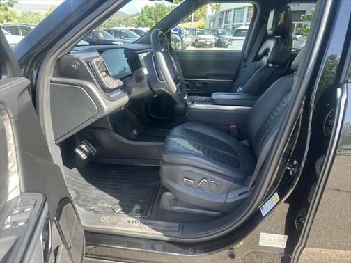 2022 Rivian R1T Adventure