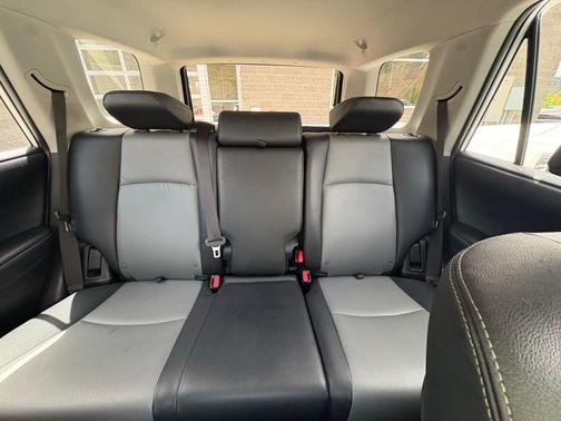 Super White 2019 Toyota 4Runner SR5 Premium
