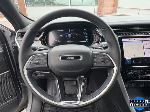 2023 Jeep Grand Cherokee 4xe Trailhawk Carb State Pkg