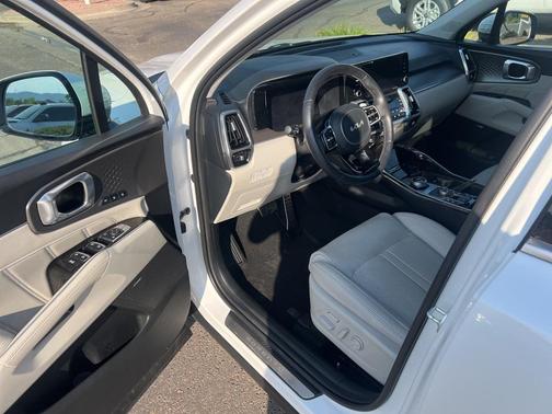 2023 Kia Sorento Hybrid SX Prestige
