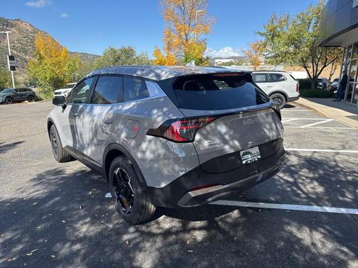 2026 Kia Sportage Hybrid EX