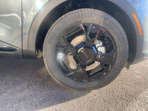 2026 Kia Sportage Plug-In Hybrid X-Line