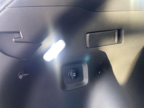 2026 Kia Sportage Plug-In Hybrid X-Line