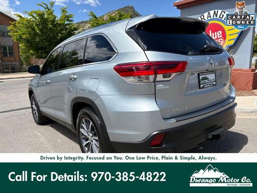 Celestial Silver Metallic 2019 Toyota Highlander XLE