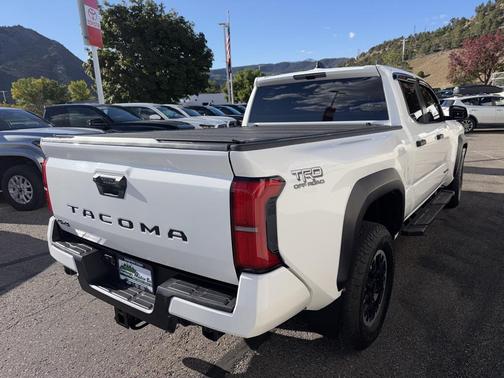 2024 Toyota Tacoma TRD Off-Road