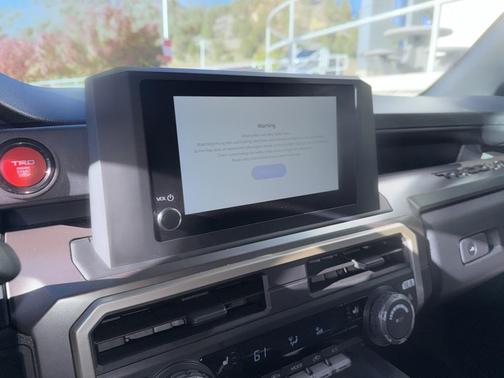 2024 Toyota Tacoma TRD Off-Road
