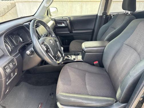 2021 Toyota 4Runner TRD Off Road