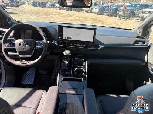 2025 Toyota Sienna Woodland Edition