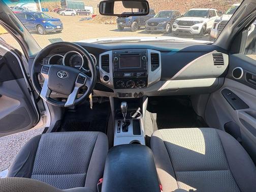 2013 Toyota Tacoma Base