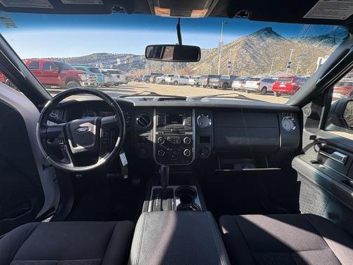 2017 Ford Expedition EL XL