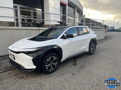 2023 Toyota bZ4X XLE
