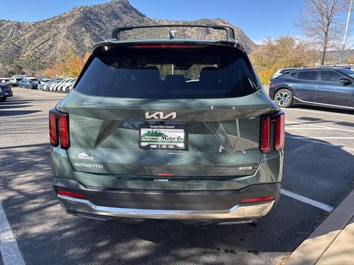 2026 Kia Sorento Plug-In Hybrid EX