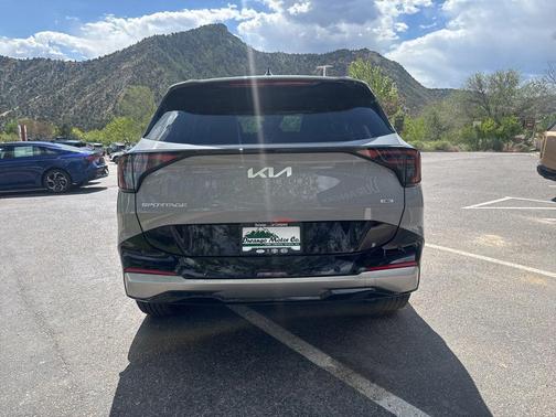 C7a 2026 Kia Sportage Hybrid SX-Prestige