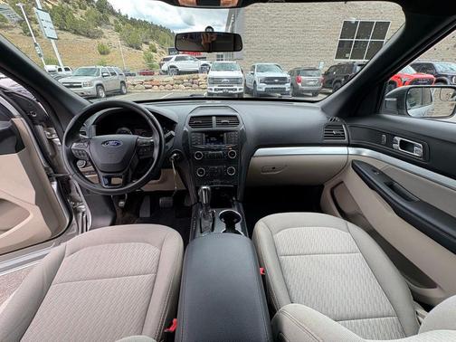 Ingot Silver Metallic 2018 Ford Explorer Base