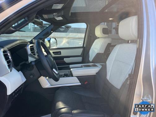 2023 Toyota Sequoia Capstone