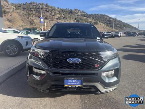 2022 Ford Explorer ST