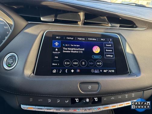 2023 Cadillac XT4 Premium Luxury