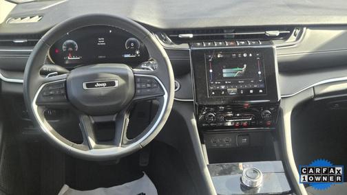 2023 Jeep Grand Cherokee Laredo