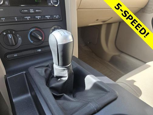 2008 Ford Mustang GT Deluxe