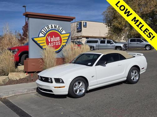 2008 Ford Mustang GT Deluxe