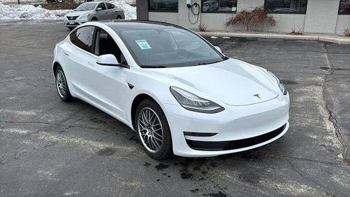 2019 Tesla Model 3 Long Range
