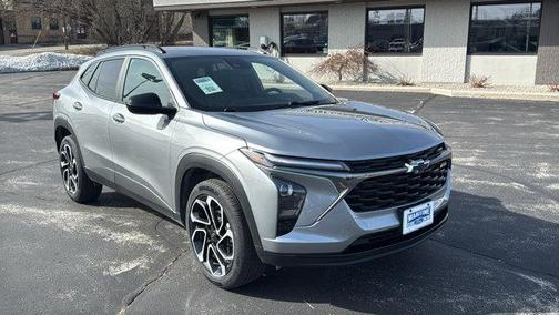 Sterling Gray 2025 Chevrolet Trax 2RS