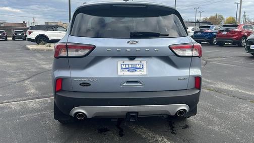 2022 Ford Escape Titanium Hybrid