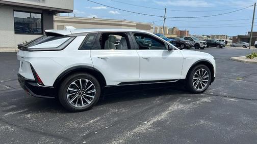 2024 Cadillac LYRIQ Sport