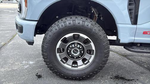 Carbonized Gray 2024 Ford F-250 Lariat
