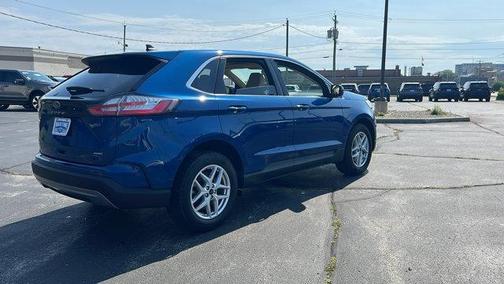 2022 Ford Edge SEL