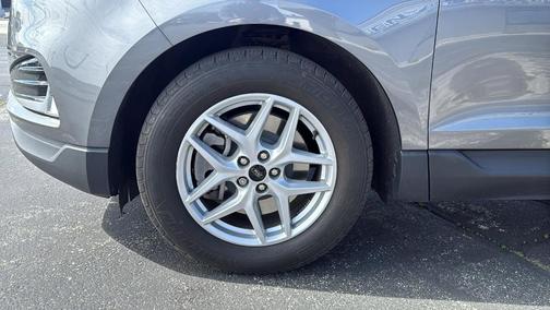 Carbonized Gray 2023 Ford Edge SEL