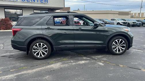 2023 Ford Explorer ST-Line