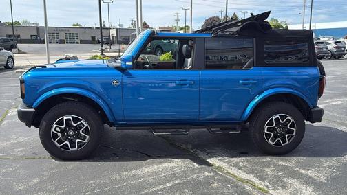 Velocity Blue 2024 Ford Bronco Outer Banks