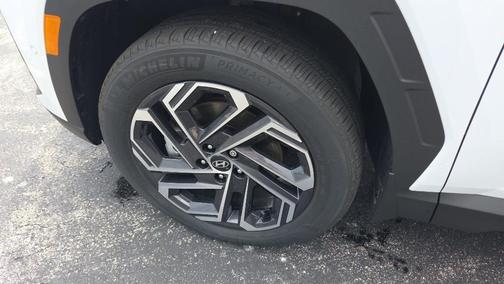 Pearl 2025 Hyundai TUCSON Hybrid Limited