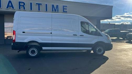 2026 Ford Transit-250 148 WB Medium Roof Cargo